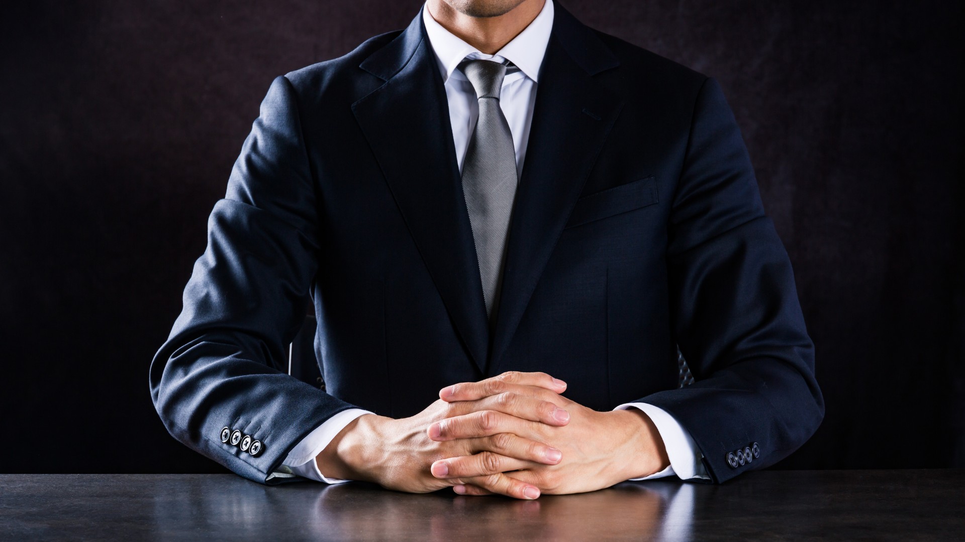 Jak osiągnąć swój cel? Poznaj najlepsze techniki negocjacji