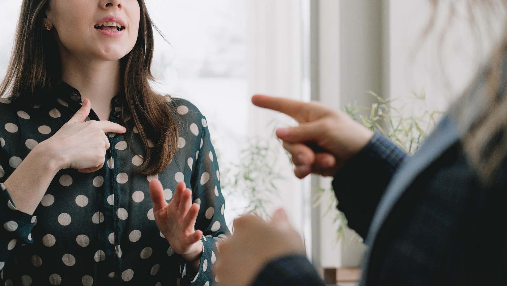 Matka rozbiła mój związek z żoną. Jej chora miłość zniszczyła moje życie na zawsze