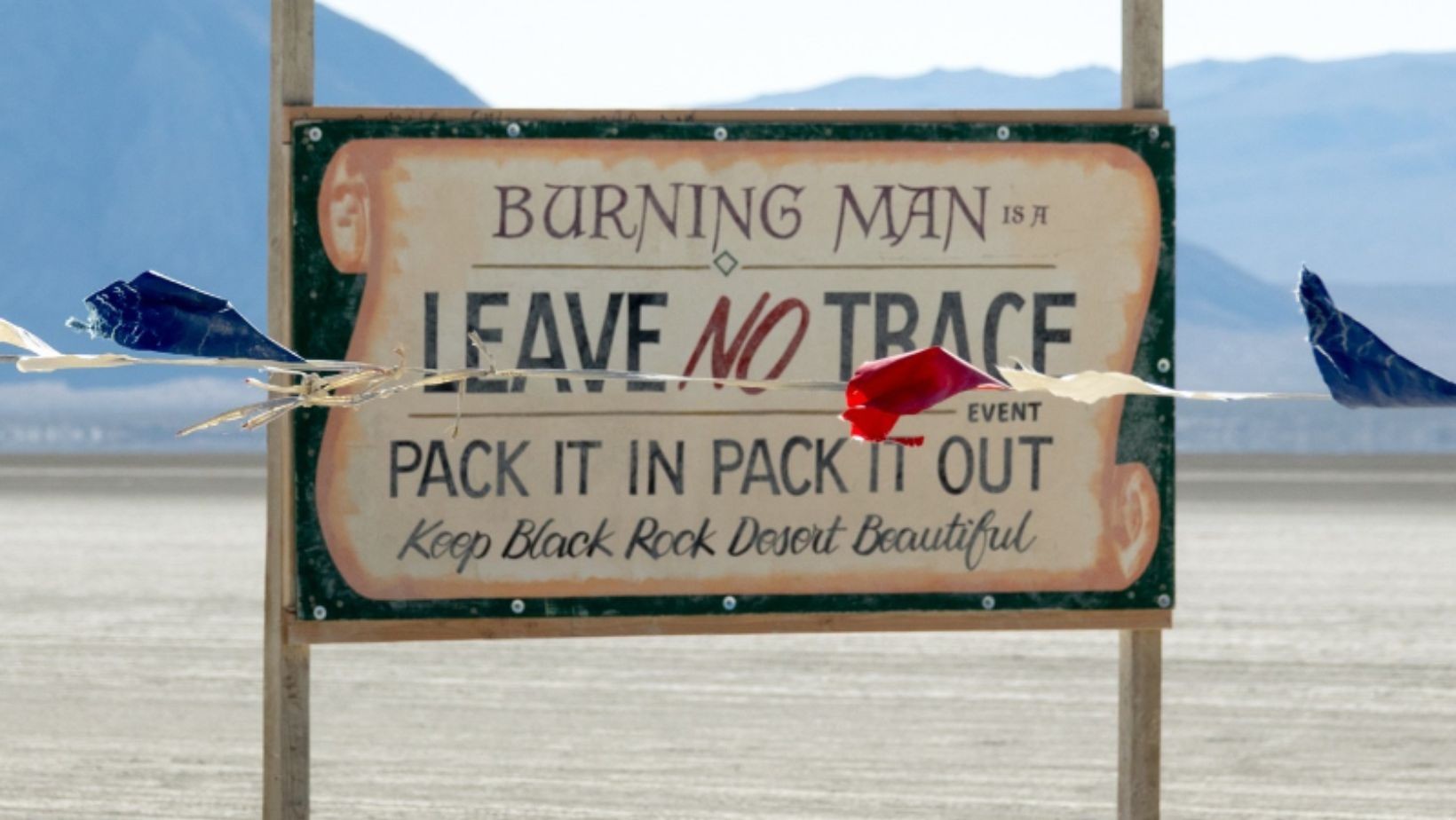 Jedna ofiara i tysiące uwięzionych na festiwalu Burning Man! Przerażający widok!