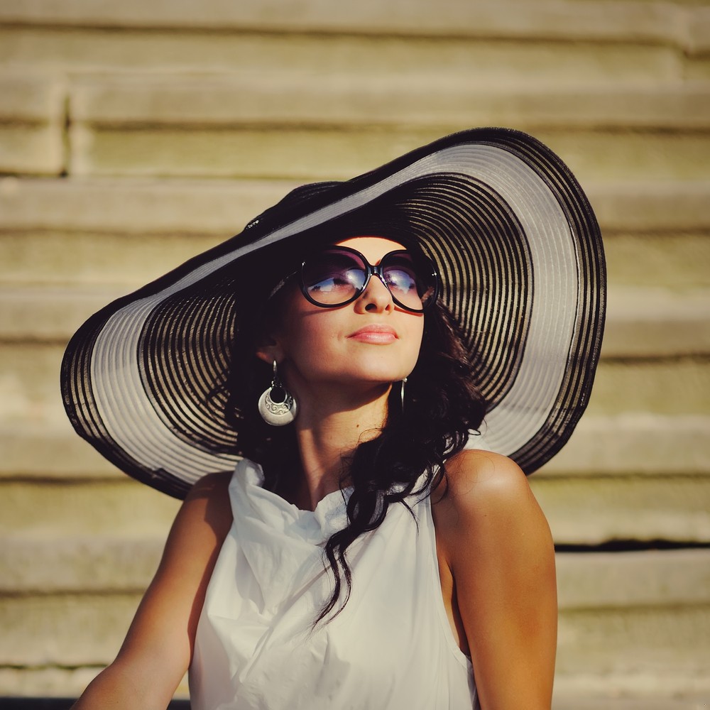 Odrobina lekceważącego dystansu jest konieczna, żeby zachować poczucie własnej wartości. …