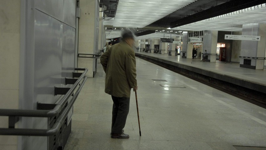 „Pchają się wszędzie” ciężarna kobieta napisała list, w którym opisuje agresywne zachowanie emerytów