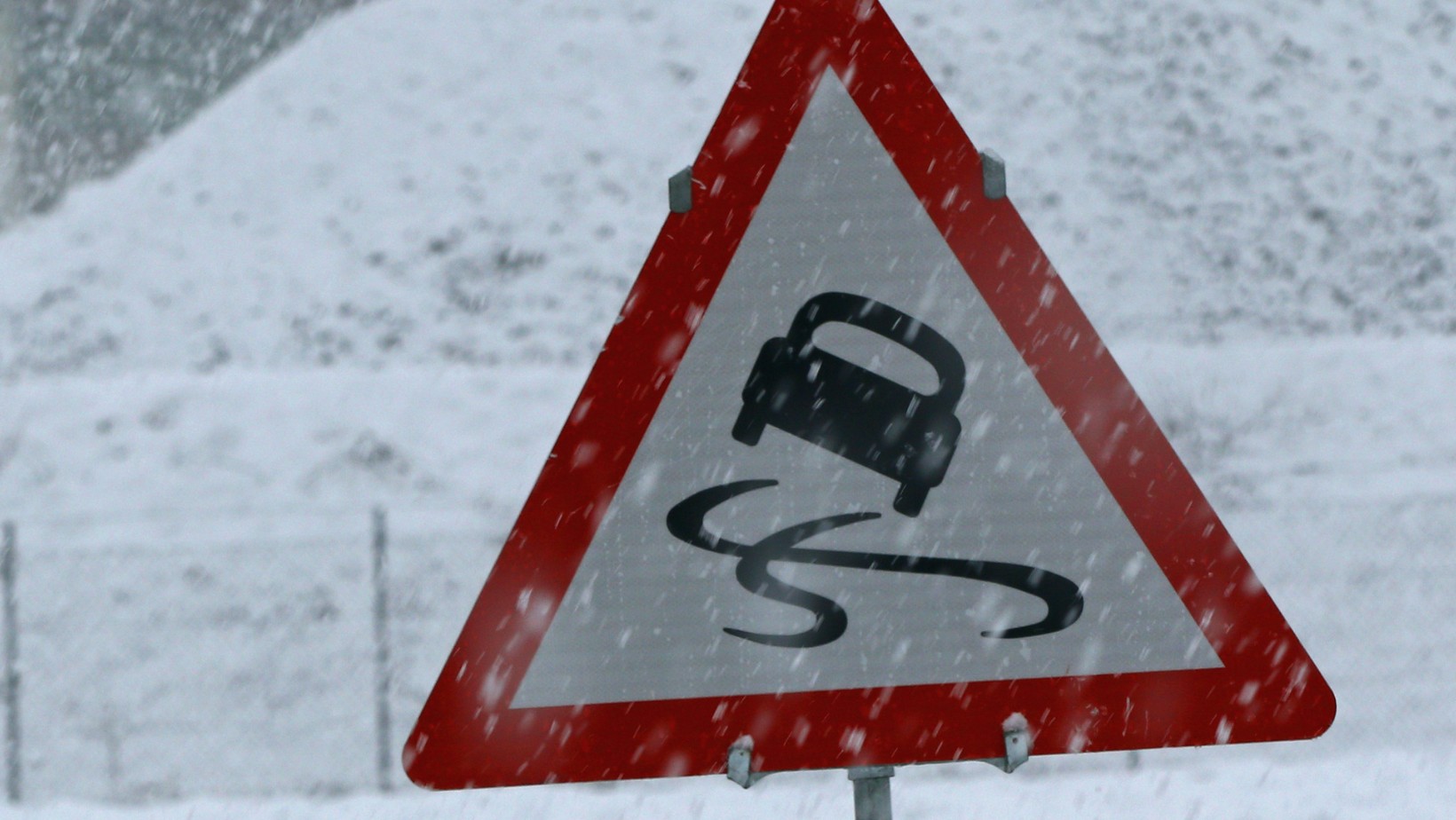 Uwaga! Trudne warunki pogodowe! To czeka nas w najbliższych godzinach!