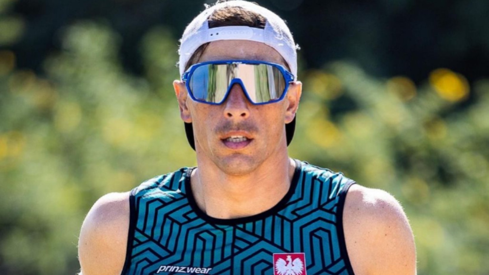 Pobił rekord świata, a mierzy się z krytyką! Karaś odpowiada hejterom