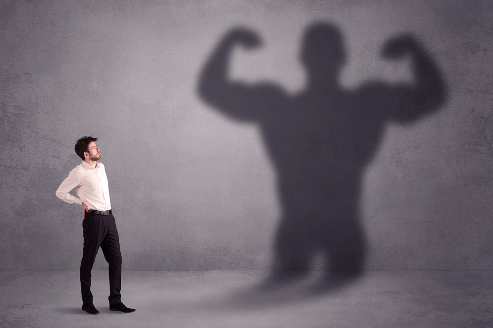 Jak ćwiczyć pewność siebie i przezwyciężyć lęk? 15 wartościowych porad