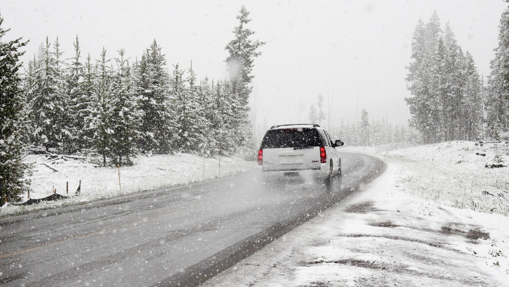 Wyjątkowo groźne zjawisko! Alert RCB niemal dla całej Polski!