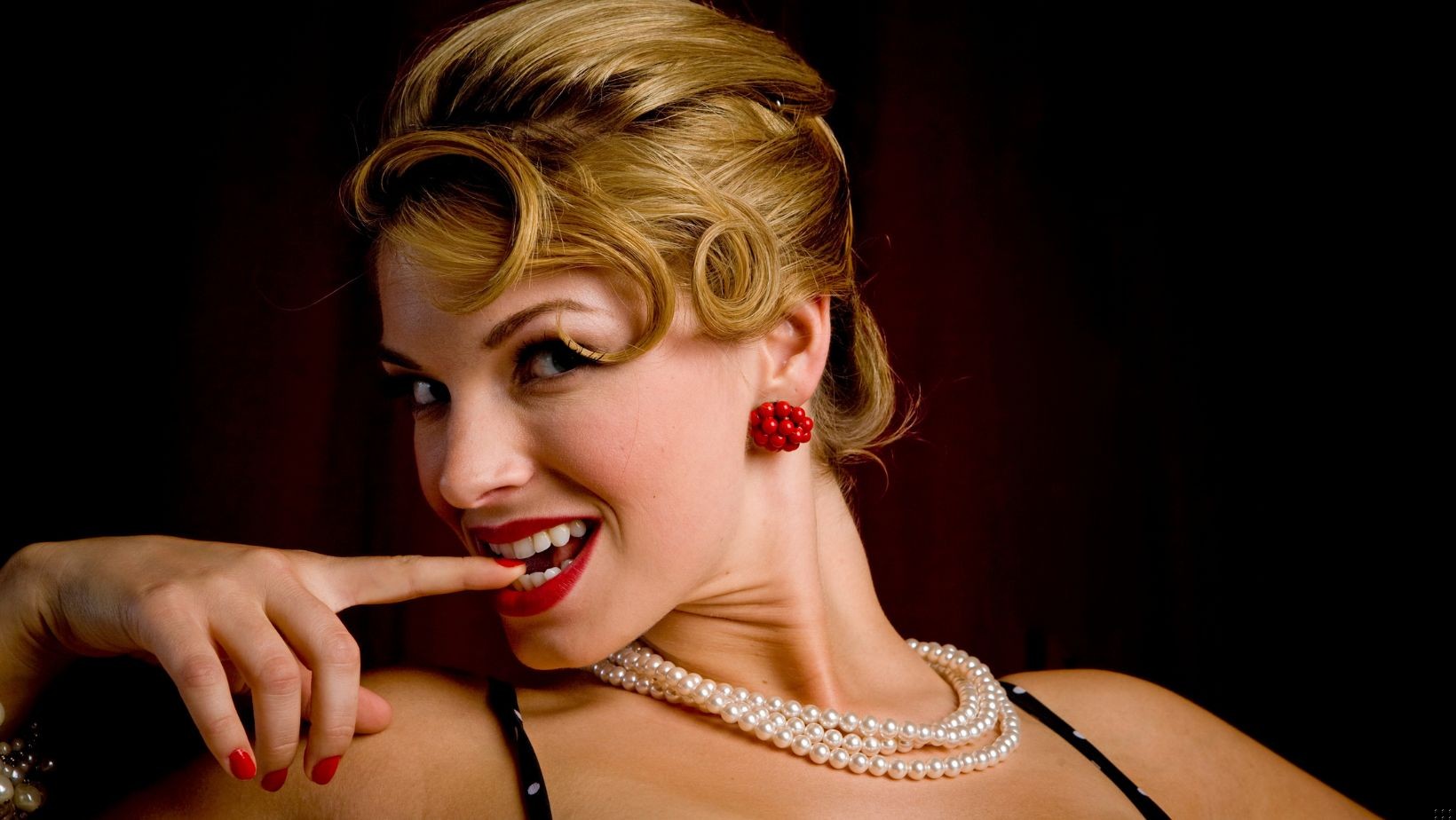 Kobiece imiona, które są wabikiem na mężczyzn! To istne łamaczki serc!