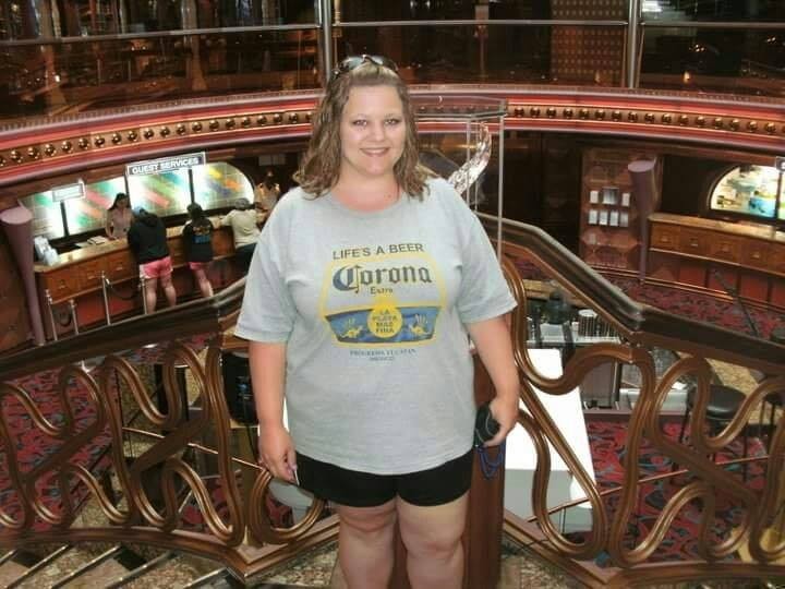 Zdjęcie Ta młoda kobieta zrzuciła 45 kg i dzieli się 3 ważnymi zasadami tego procesu #1