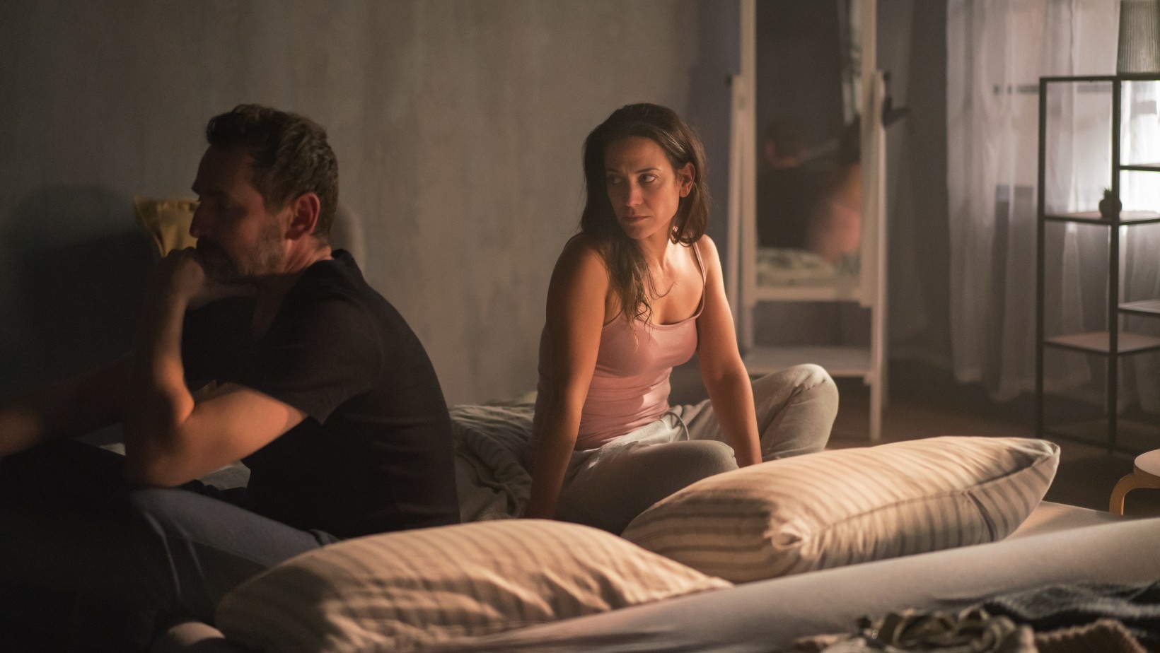 To kłamstwo kobieta mówi swojemu mężowi każdego dnia