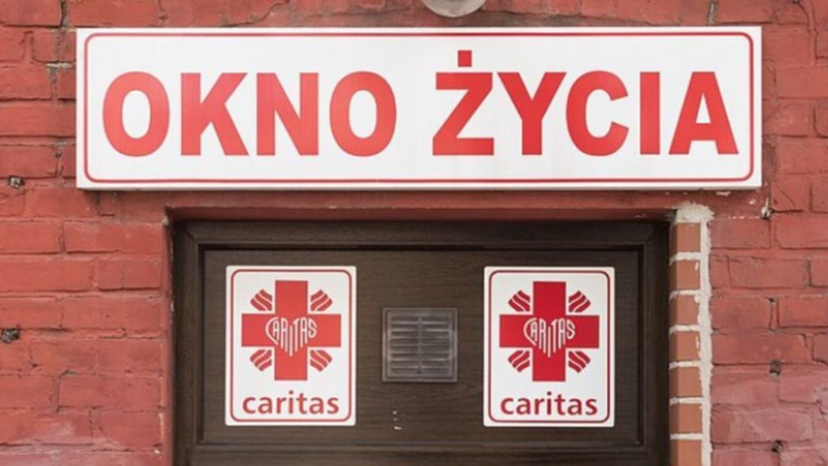 Zdjęcie „W tym momencie nic dziecku nie zagraża” - odnaleziono dwudniowego chłopca w oknie życia #1