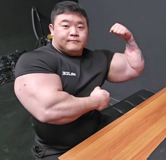 Zdjęcie Nie żyje popularny Youtuber. Miał zaledwie 34 lata #1