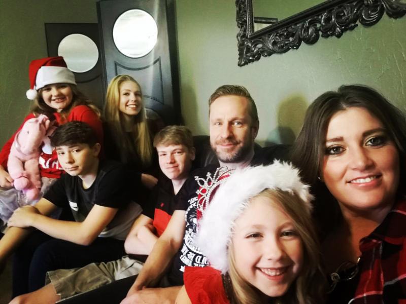 Zdjęcie Rodzeństwo straciło rodziców w ciągu dwóch dni. Teraz pomagają innym dzieciom w żałobie. #1