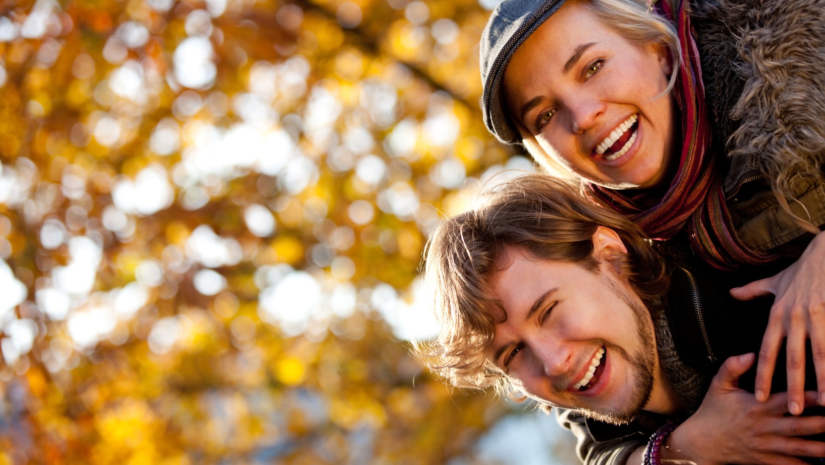 Zdjęcie Osoby o tych imionach przyciągają miłość tej jesieni – sprawdź, co mówi o tym twój horoskop! #1