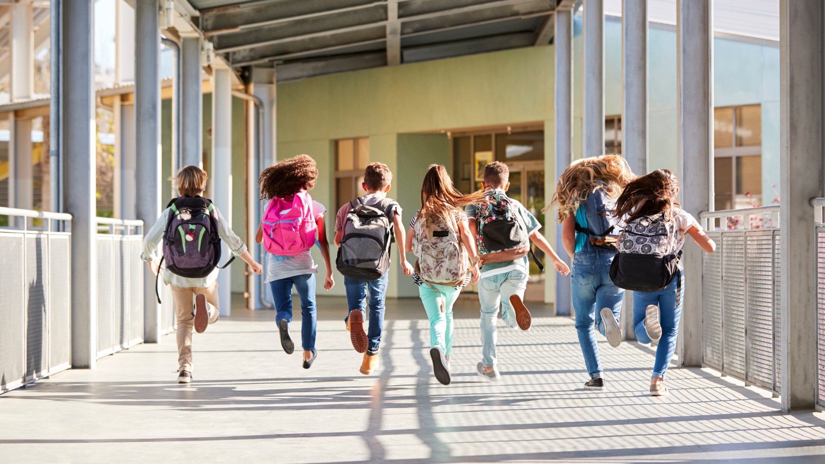 400 zł dla ucznia w roku szkolnym 2025/2026! Sprawdź, jak skorzystać z pełnego wsparcia od państwa