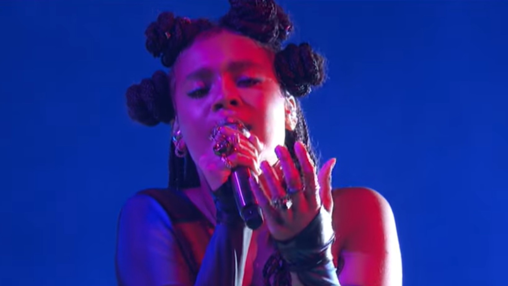 14-letnia Sara James w finale amerykańskiego „Mam Talent” pobiła konkurencję!  [WIDEO]