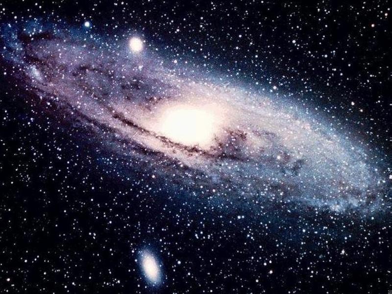 Człowiek nie jest w Nieskończoności jedyną istotą obdarzoną rozumem.