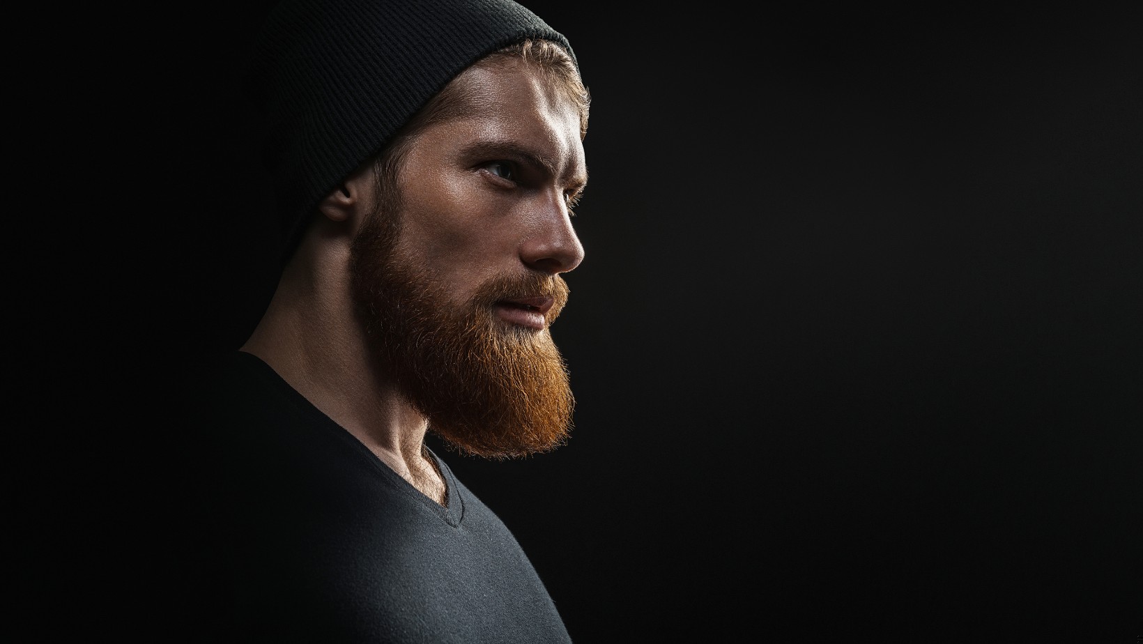 Mężczyźni z brodą bardziej podobają się kobietom? Badania nie kłamią…