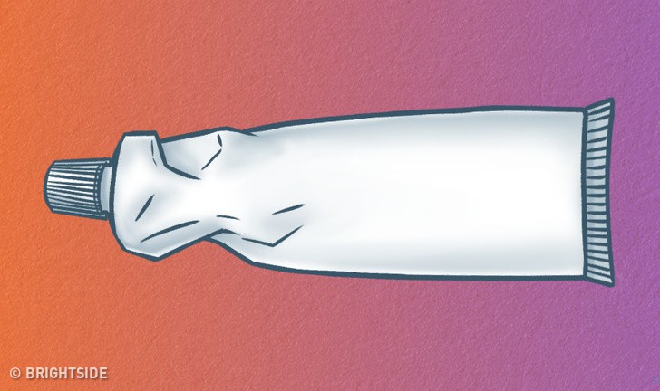 Zdjęcie Sposób, w którym wyciskasz pastę do zębów, może zdradzić pewne fakty o Twojej osobowości! #1