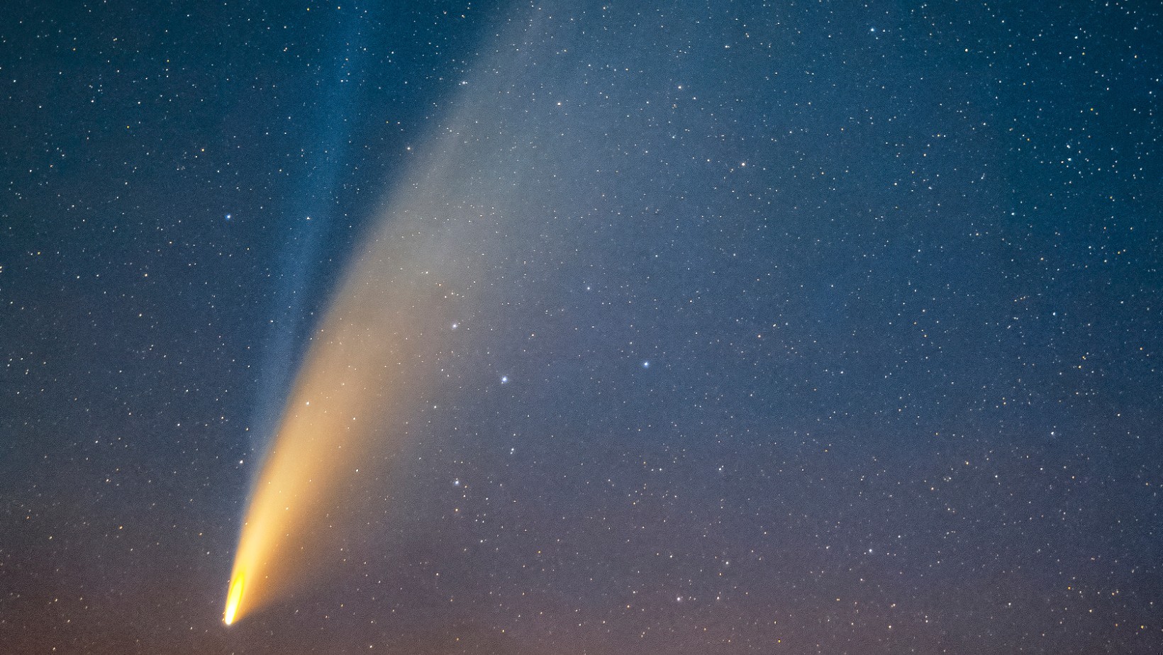 Nie przegap tego! Już za kilka chwil deszcz meteorów. Drakonidy rozświetlą niebo!