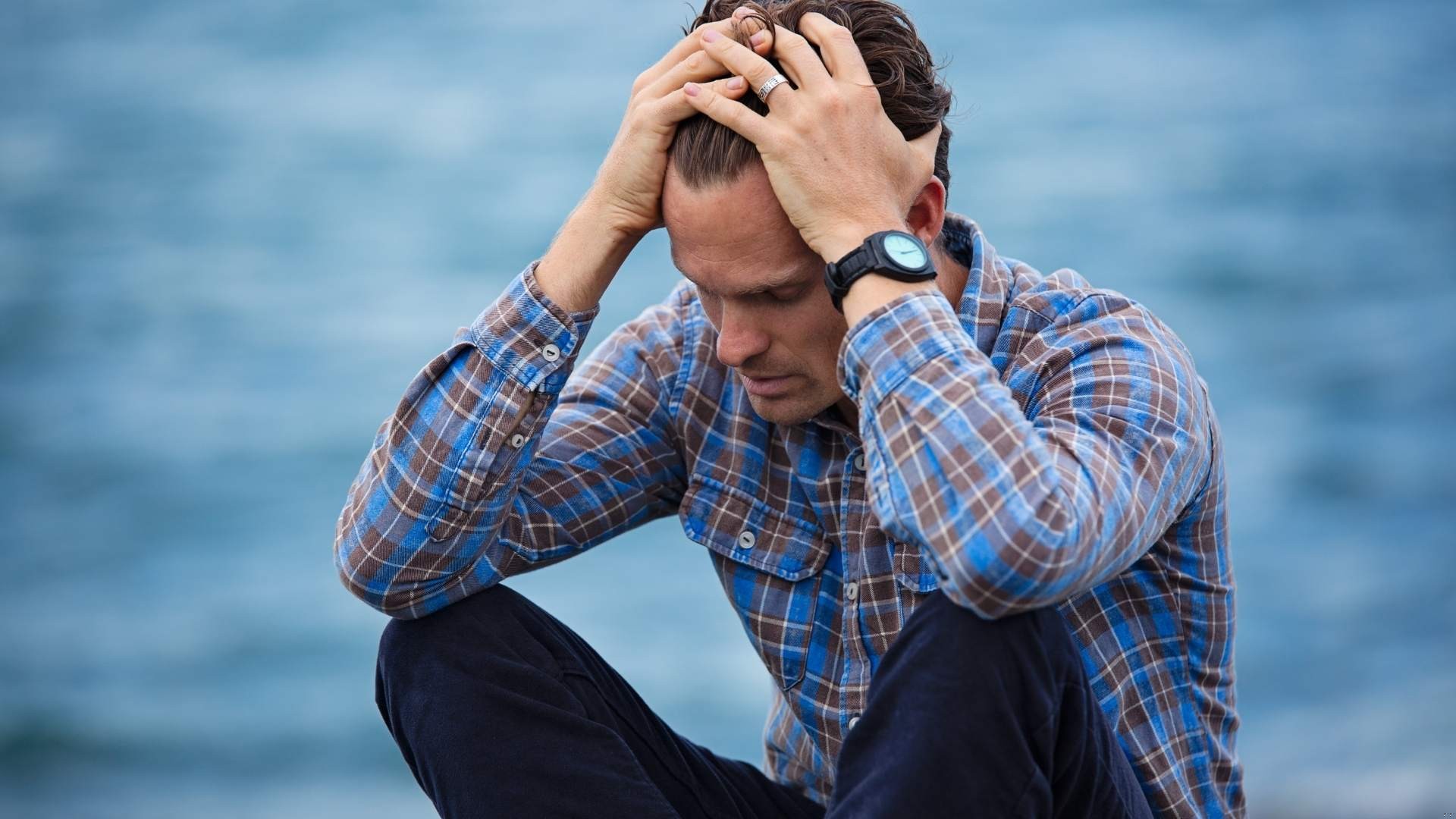 Dzięki tym 4 strategiom przestaniesz się wiecznie zamartwiać!