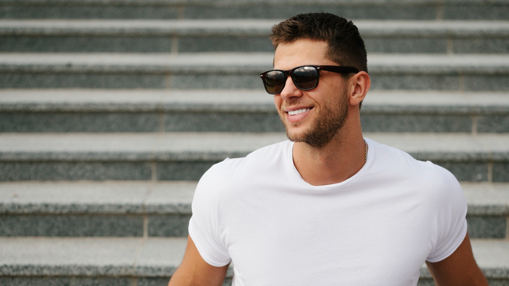 O tym mężczyźnie marzy każda kobieta. Facet spod tego znaku zodiaku to najbardziej pożądany partner