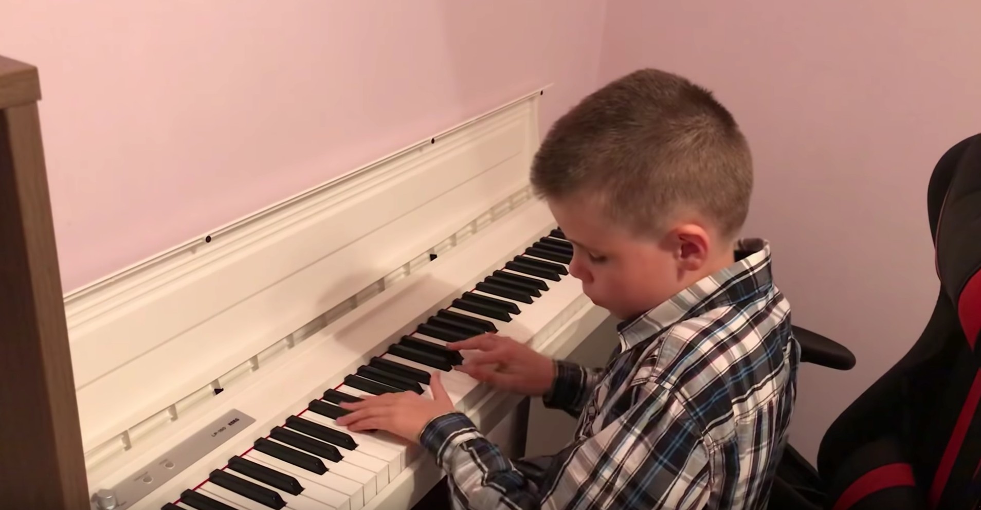 Niewidomy Igor marzył o koncercie przed dużą publicznością..zobacz jak spełnia się to marzenie!