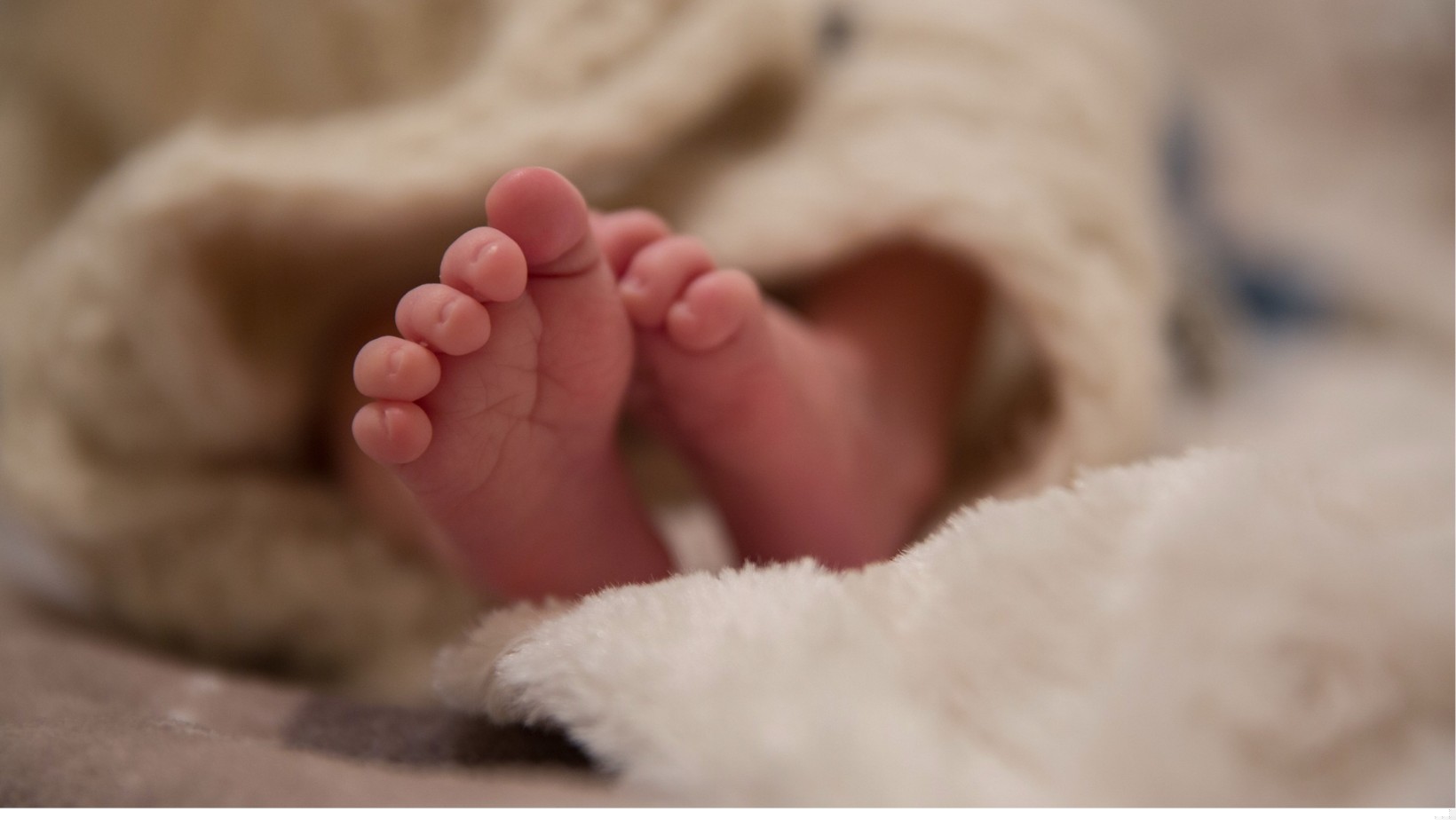 11-letnia dziewczynka urodziła dziecko. Rodzice zatrzymani!