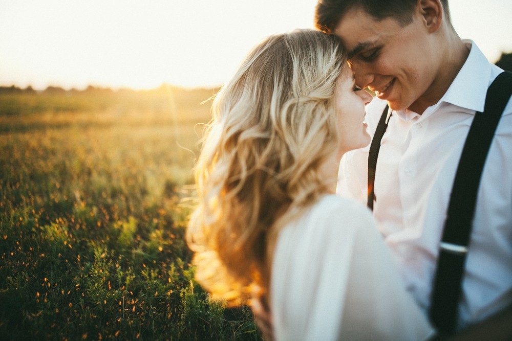 Kiedy ostatnio zaprosiłeś ją na randkę? Kiedy pokazałeś, że jest …