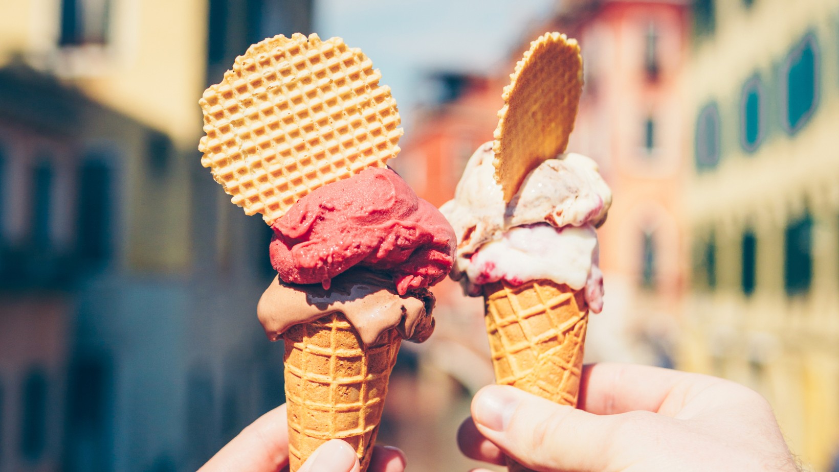 Pilny apel sanepidu! Lody nad Bałtykiem z bakteriami!