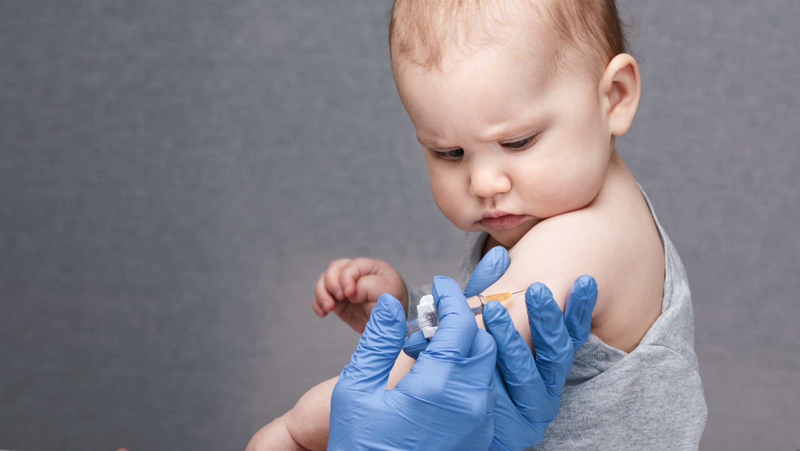 Rodzice otrzymają mandat za niezaszczepienie dziecka?! GIS chce wprowadzić zmiany