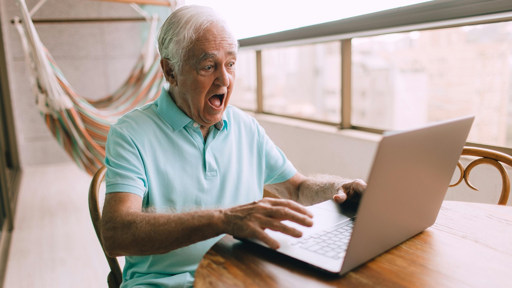 Dostałeś maila z NFZ? Nie klikaj, to może być pułapka!