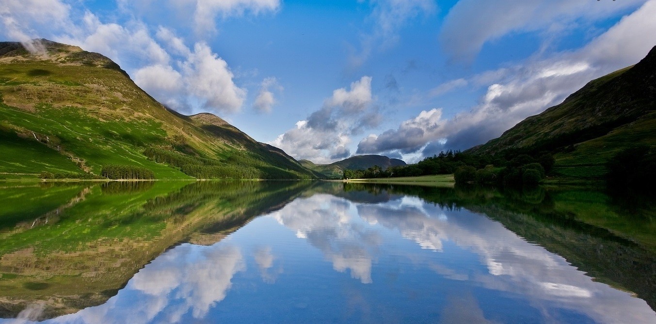 Życie człowieka jest jak sen wiosenny, a bogactwa i zaszczyty …