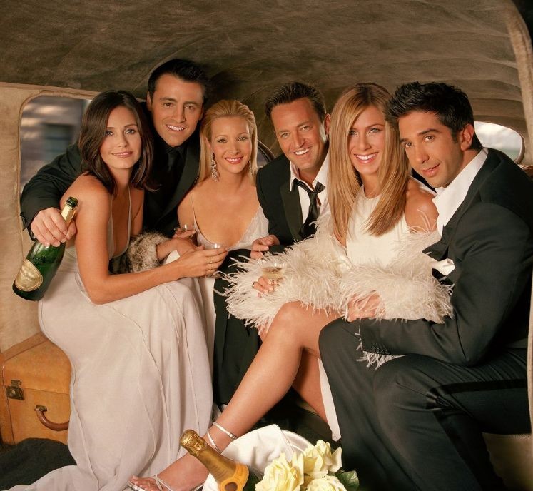 Zdjęcie Zrozpaczeni aktorzy z "Przyjaciół" wydali pierwsze oświadczenie - "Z czasem powiemy więcej" #1