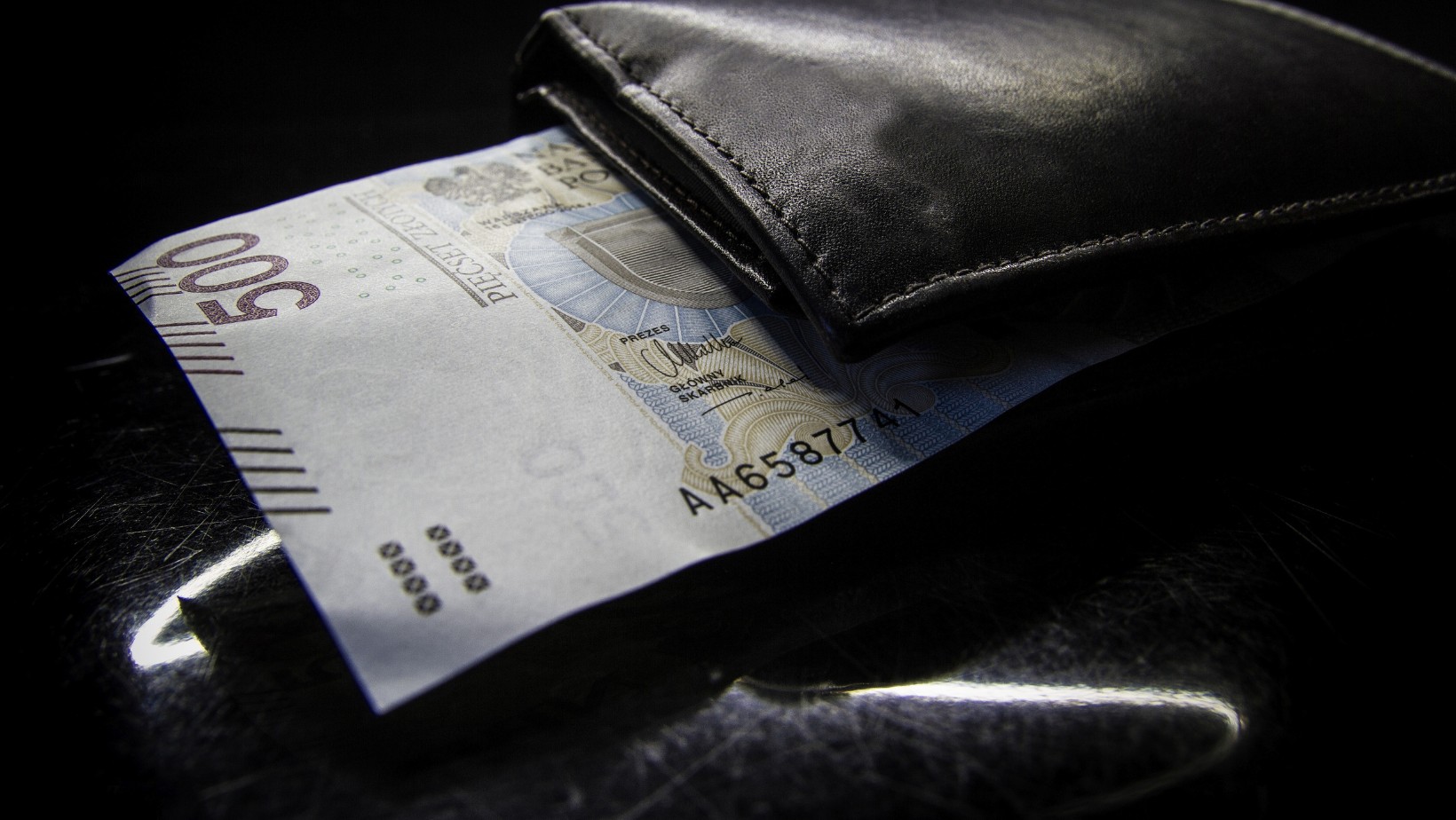 Nawet 1200 zł dopłaty do rachunków za prąd! Kto może liczyć na wsparcie?