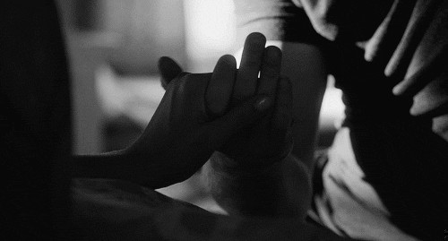 Zdjęcie W jaki sposób panowie zdradzają swoje uczucia? #3