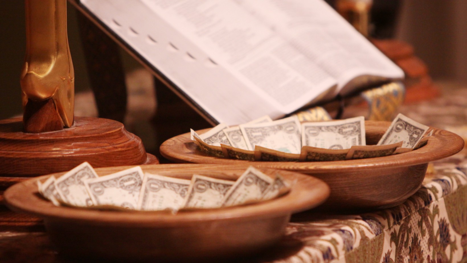 Zmiany w kościele! Koniec zbierania na tacę?