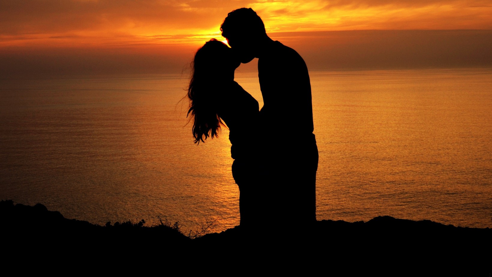 Międzynarodowy Dzień Pocałunku. Dlaczego warto się całować?