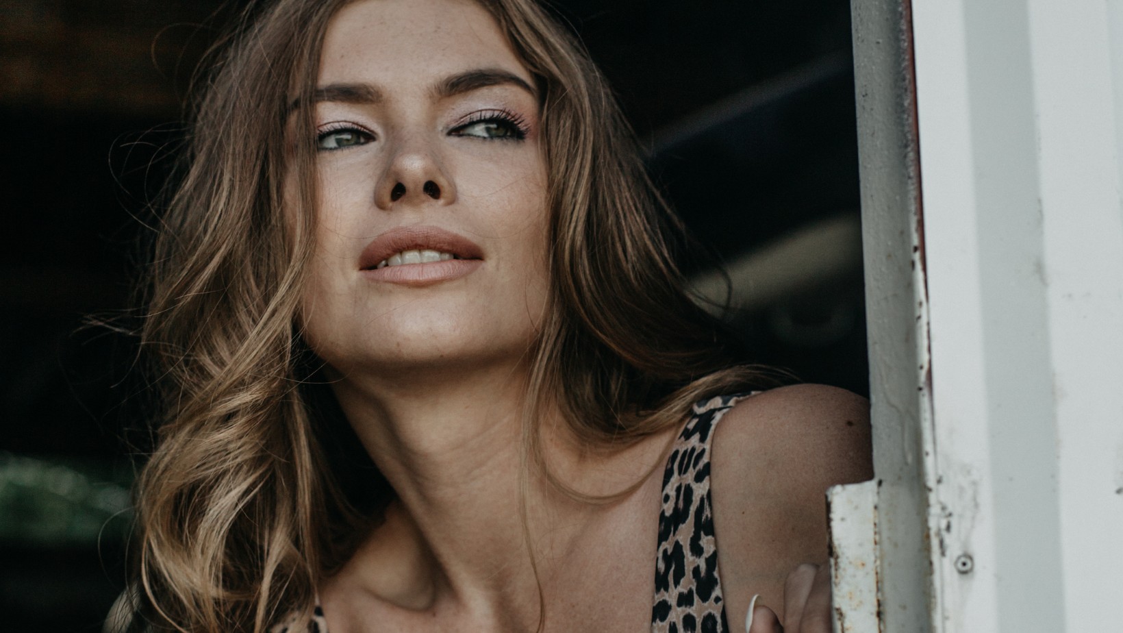 Zdjęcie Ta jedna rzecz w wyglądzie kobiety przyciąga faceta jak magnes #1