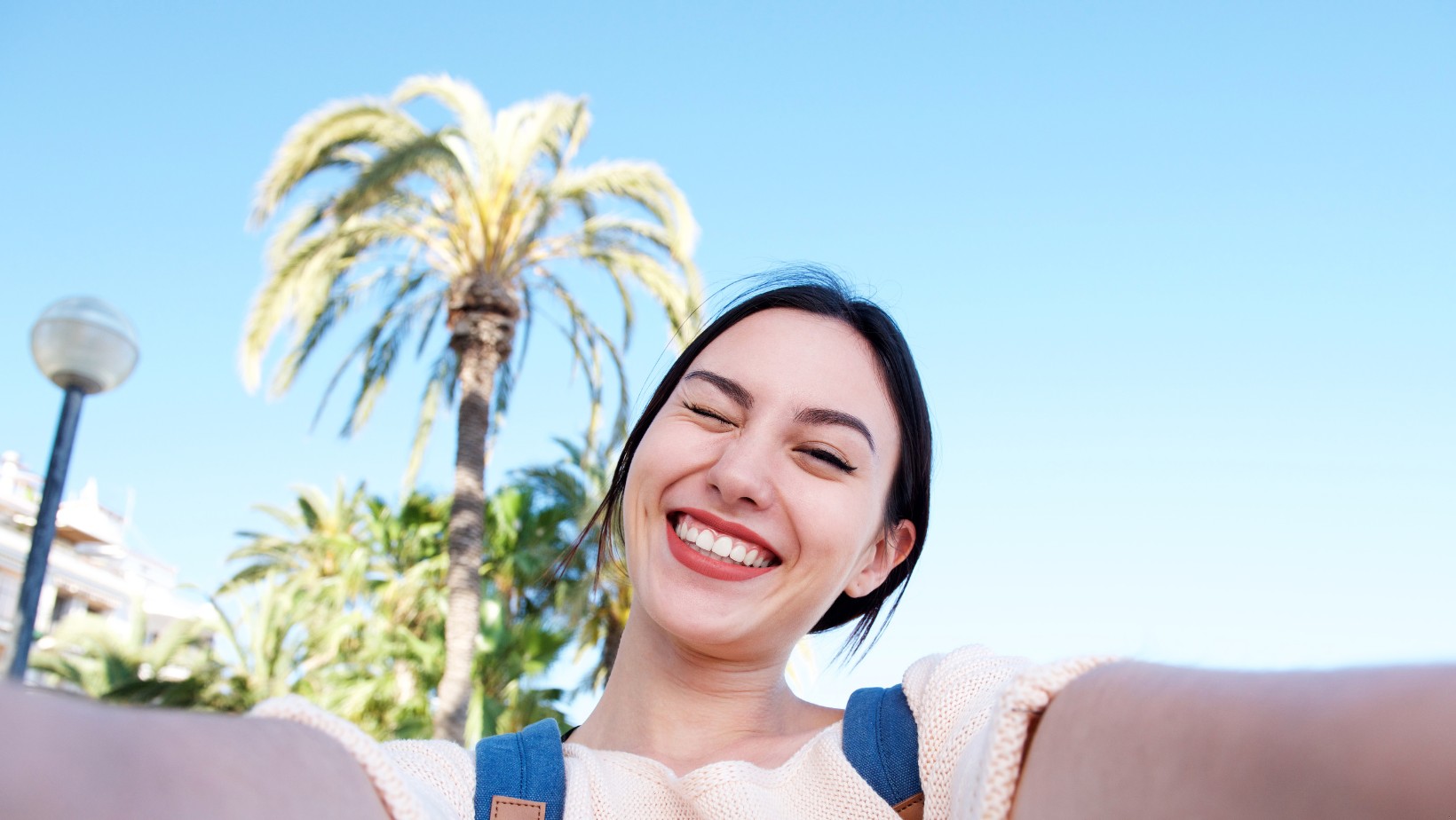 Zdjęcie To wyzwanie może prowadzić do tragedii! Czym jest "ostateczne selfie"? #1