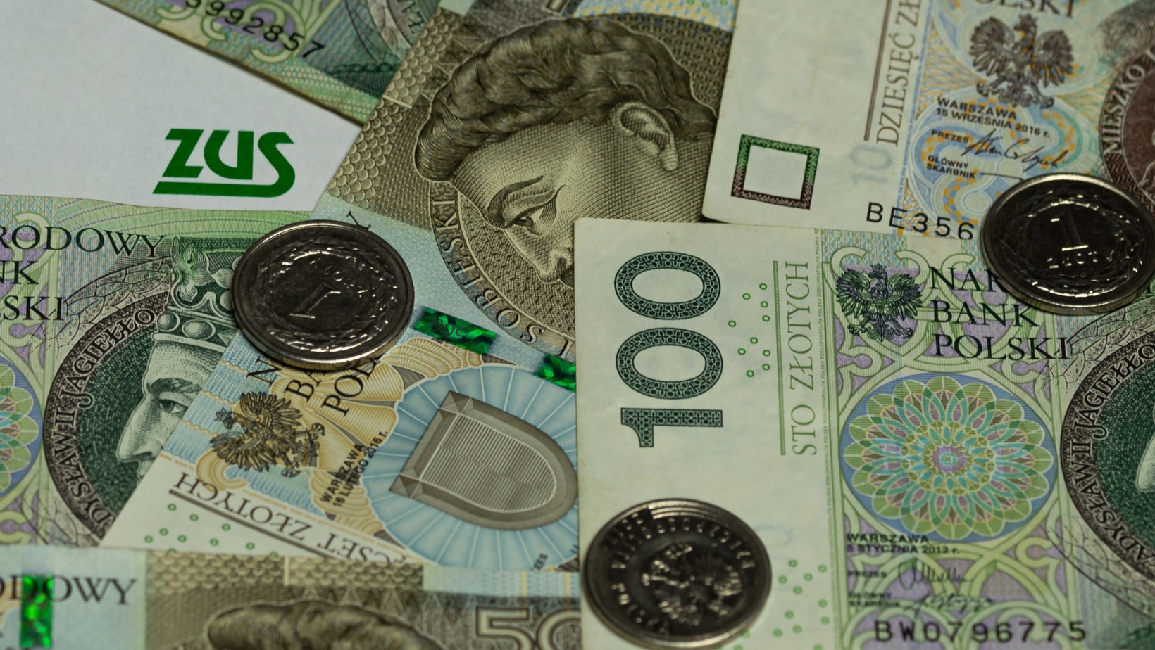 Ważna wiadomość od ZUS! To należy zrobić po otrzymaniu listu!