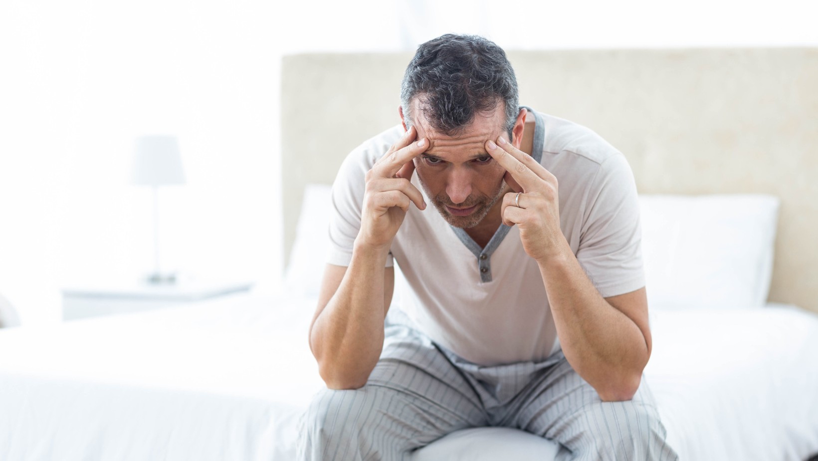 Kocham żonę, ale nie podoba mi się jako kobieta, dlatego unikam zbliżeń jak ognia