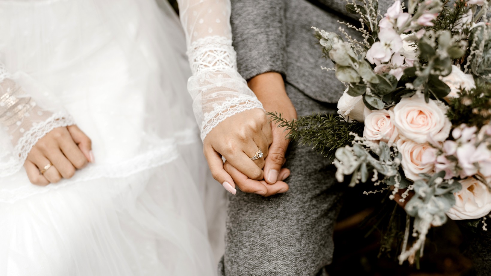 Zdradził mnie na naszym weselu, a ja udawałam, że tego nie widzę