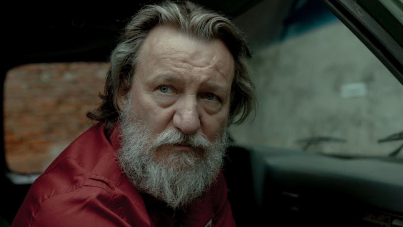 „Wzgórze psów” bije rekordy oglądalności na świecie! Widzieliście już?