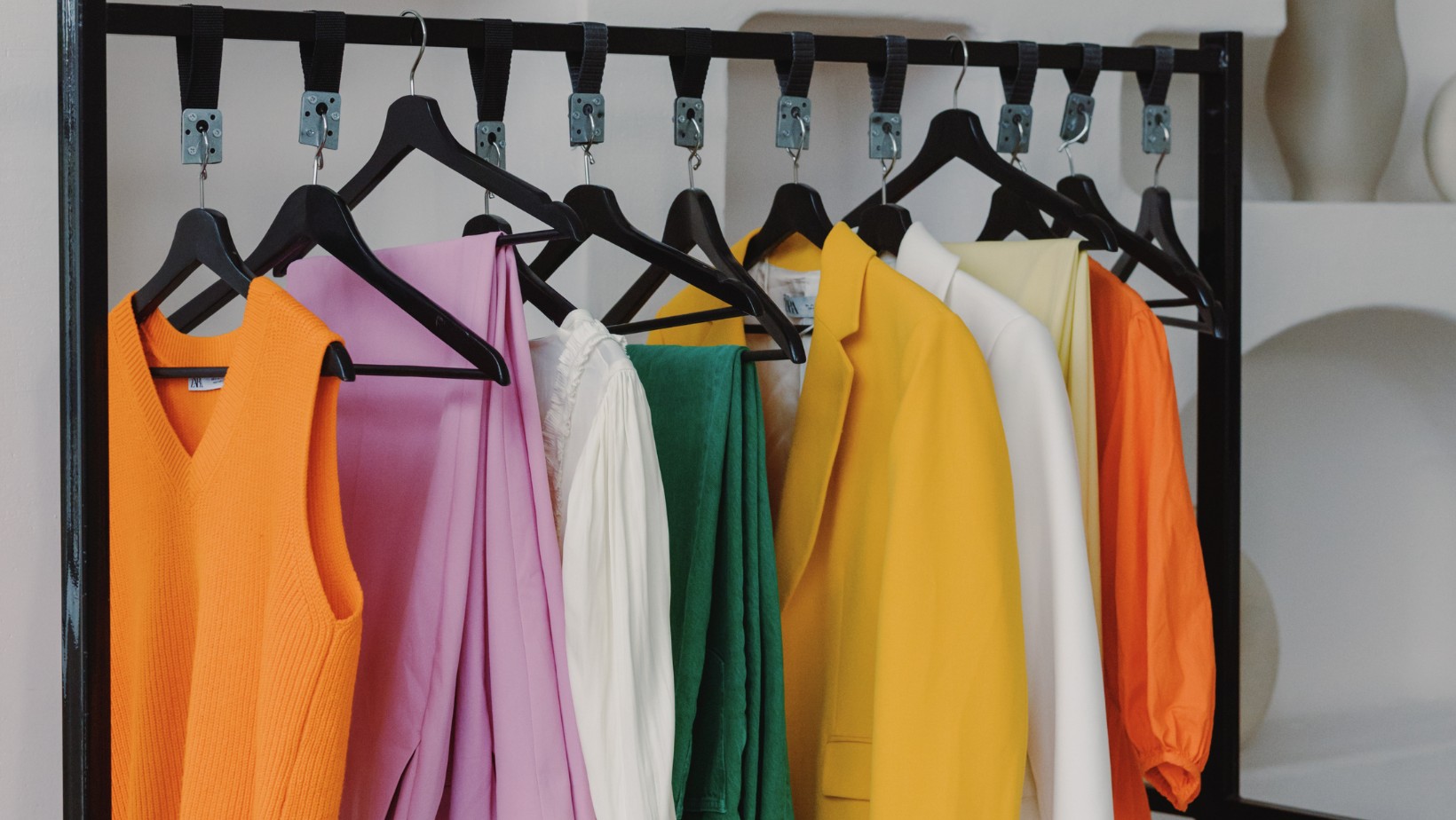 Czy kolory w Twojej szafie, mogą  zdradzić Twoją osobowość?