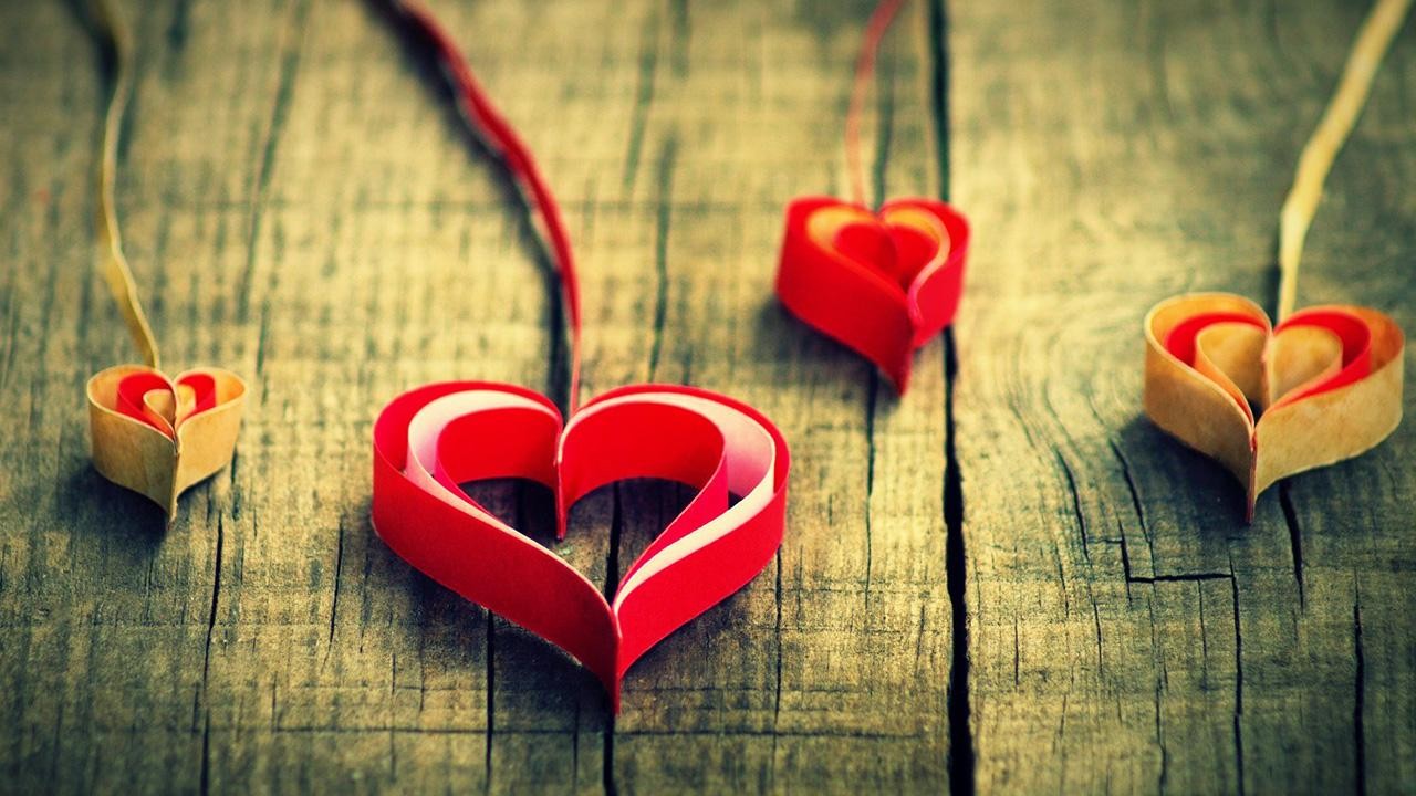 Jesteś światłem, jesteś nocą Jesteś kolorem mojej krwi Jesteś lekiem, …