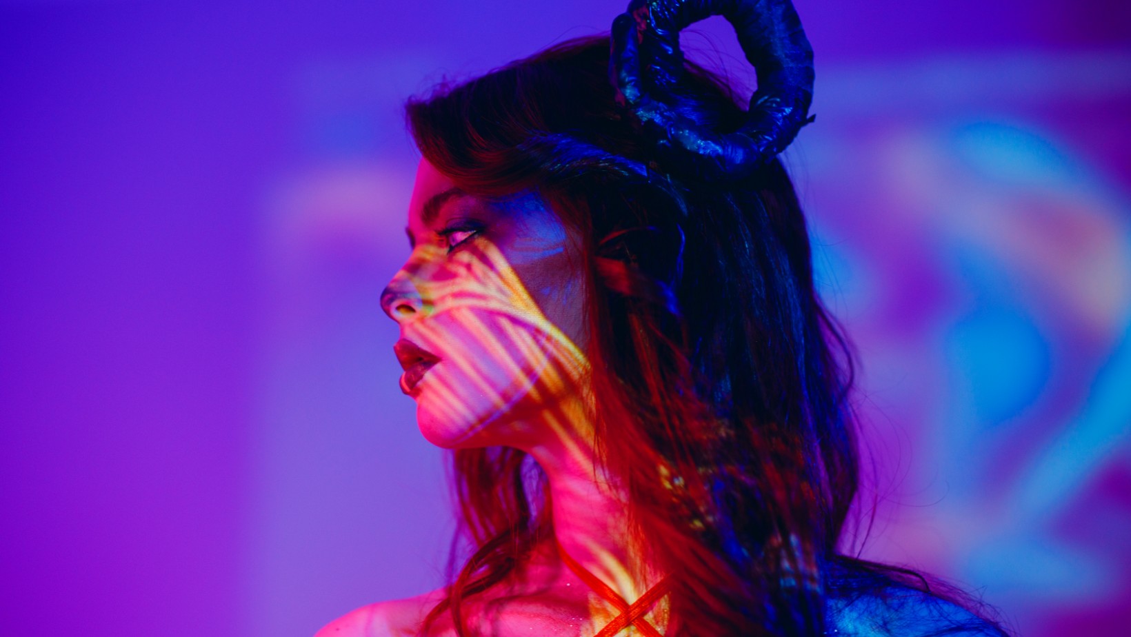 10 sekretów urody, które każda kobieta spod znaku Koziorożca powinna znać!