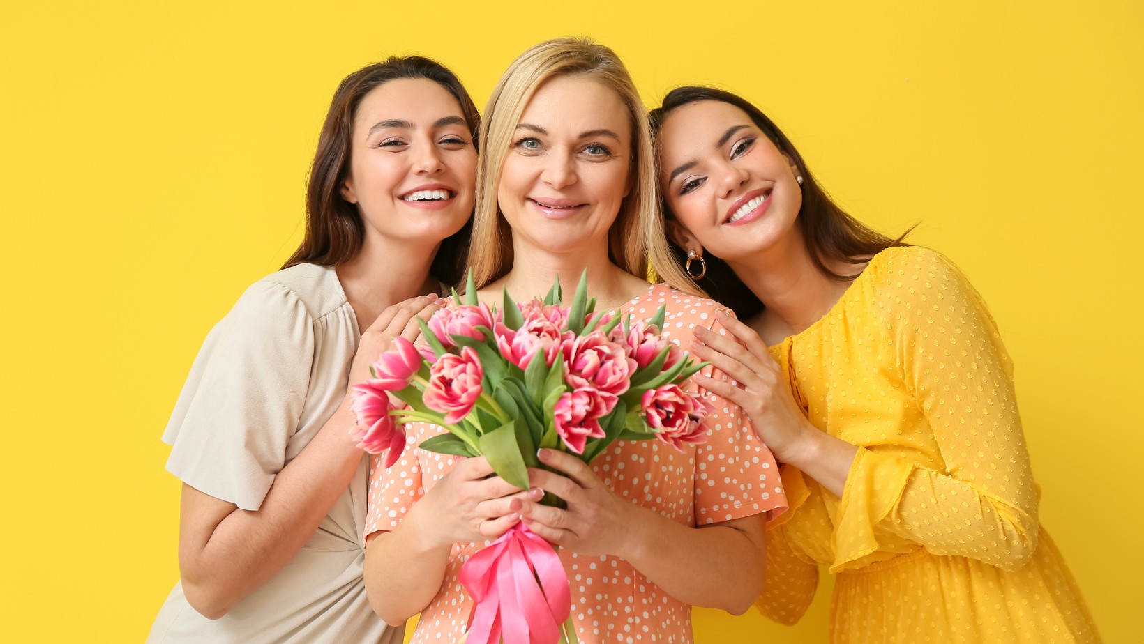 Zdjęcie Jakie kwiaty najczęściej dostajesz na Dzień Kobiet? Zobacz, co to może oznaczać! #1