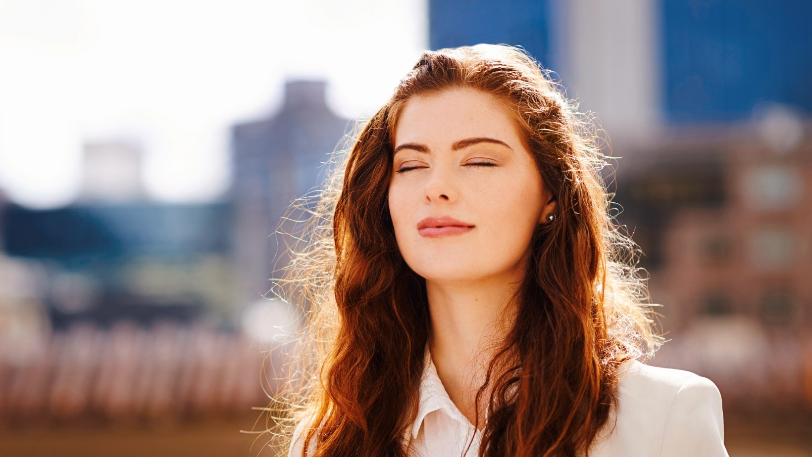 „Nie ma drogi do pokoju, pokój to droga”: Jak radzić sobie ze stresem i budować wewnętrzny spokój?