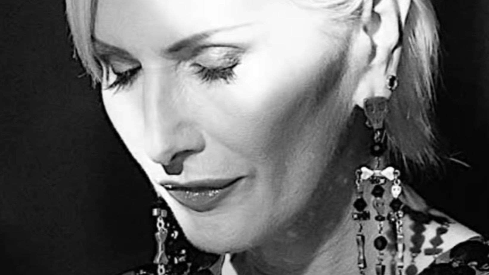 Syn Kory żąda zmian w biografii matki! „Dziwi mnie naciąganie rzeczywistości”