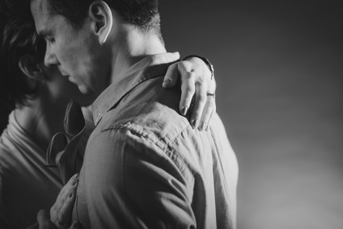 Tak łatwo można zniszczyć, to co układało się przez lata. …