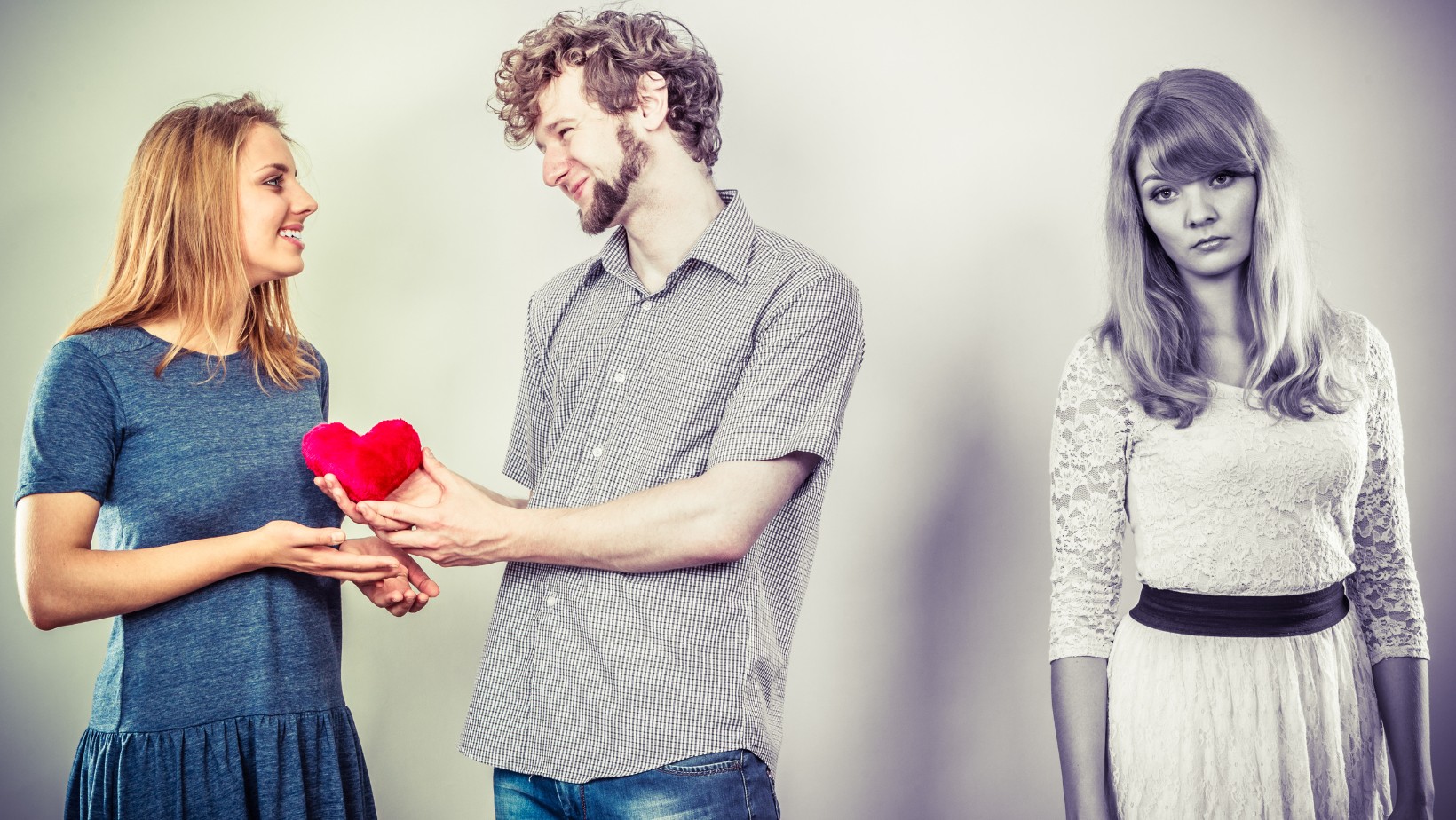 Kiedy zaczyna się zdrada? Dzieje się to wcześniej niż myślisz